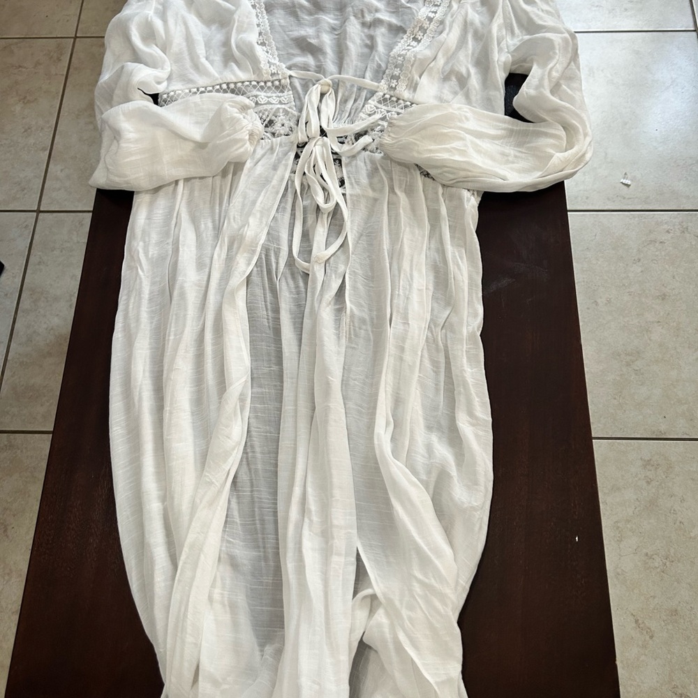 Bluivy White Lace-Trimmed Dress